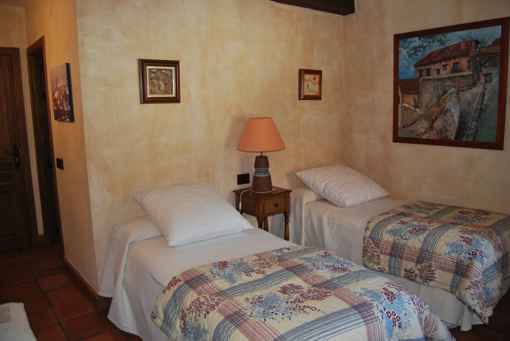 La Casa De San Gil ξενώνας Ατιένθα Δωμάτιο φωτογραφία